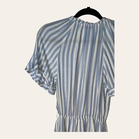 0090W. PAIGE STRIPED SHORT‎ SLEEVE ROMPER SIZE XSMALL - Picture 9 of 10